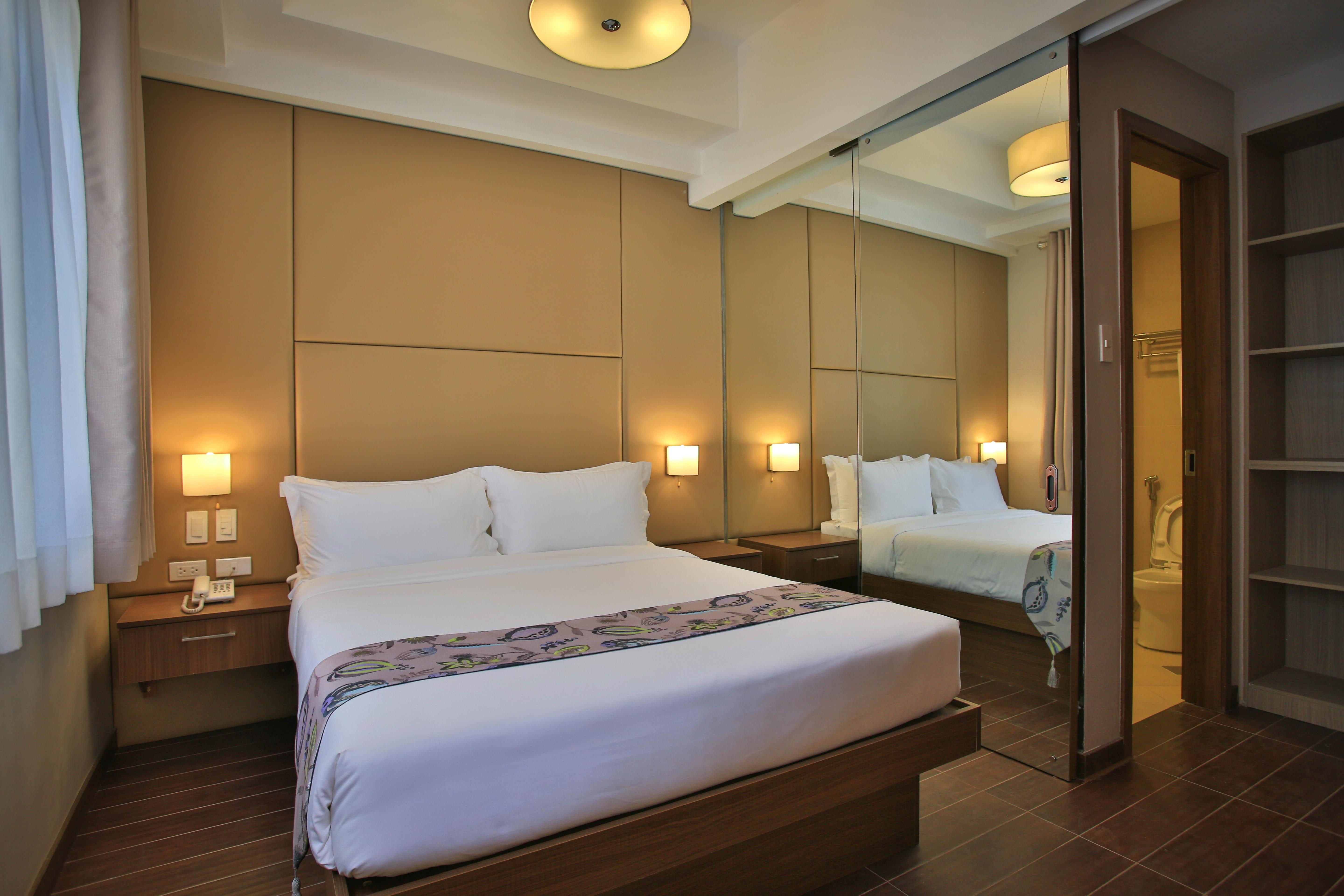 Valero Grand Suites By Swiss-Belhotel Makati City Exterior foto