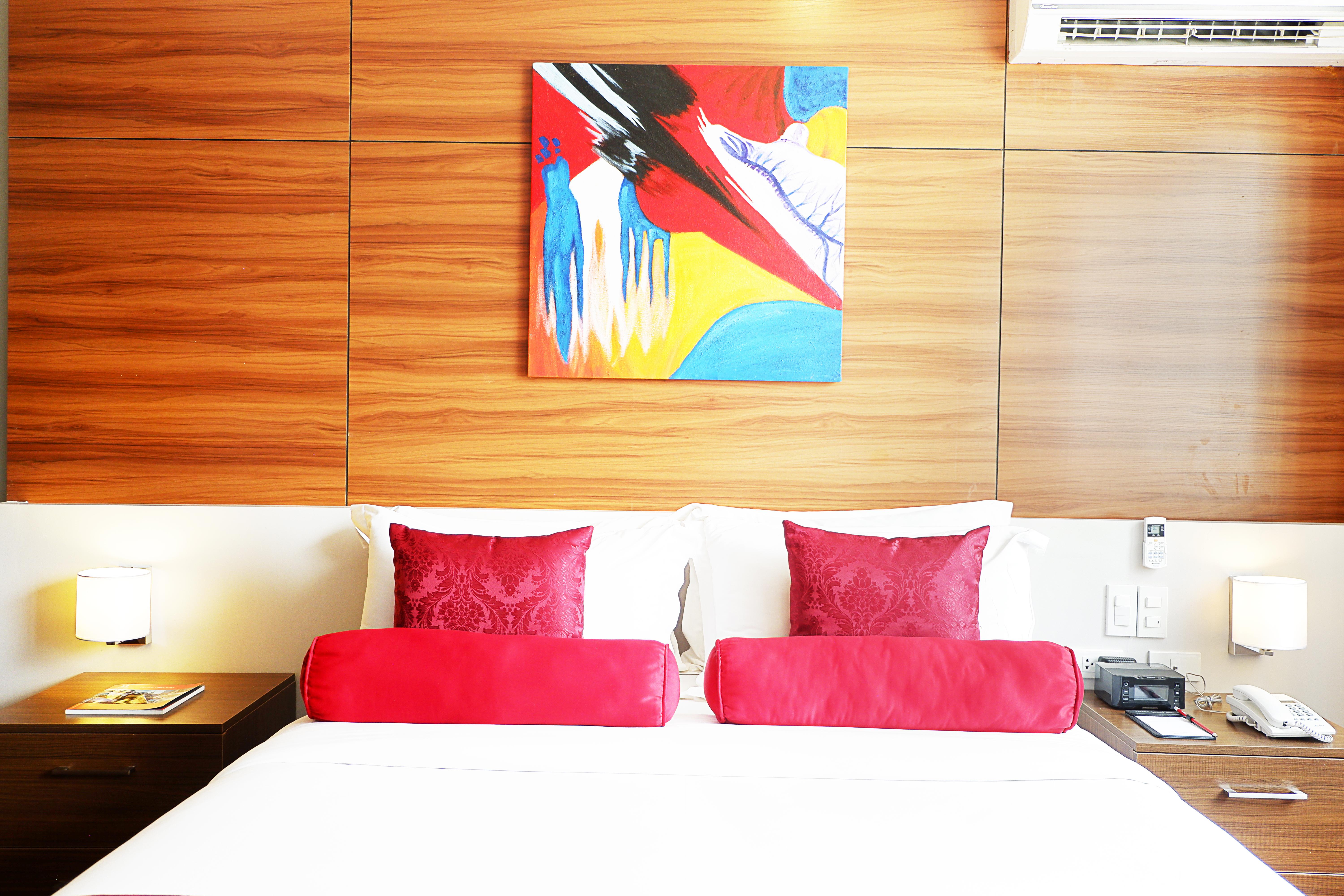 Valero Grand Suites By Swiss-Belhotel Makati City Exterior foto